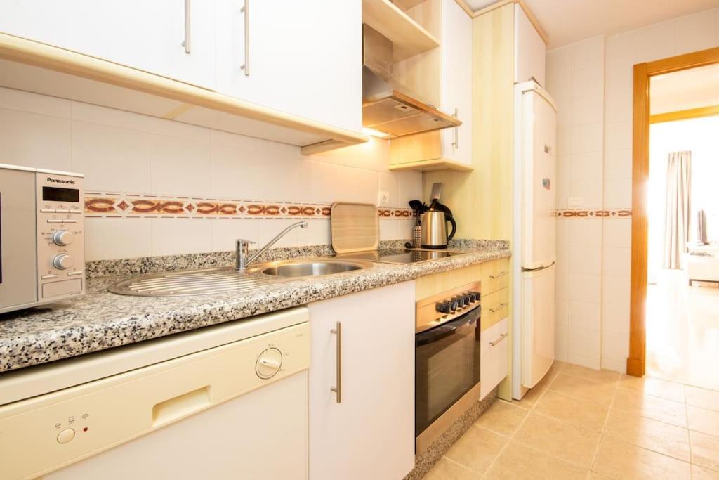 דירות Buenas Noches Penthouse With Roof Terrace, Bbq, Pool- And Sea Views מראה חיצוני תמונה
